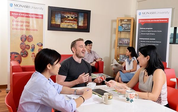 新加坡东亚管理学院申请材料清单：留学生申请必备文件